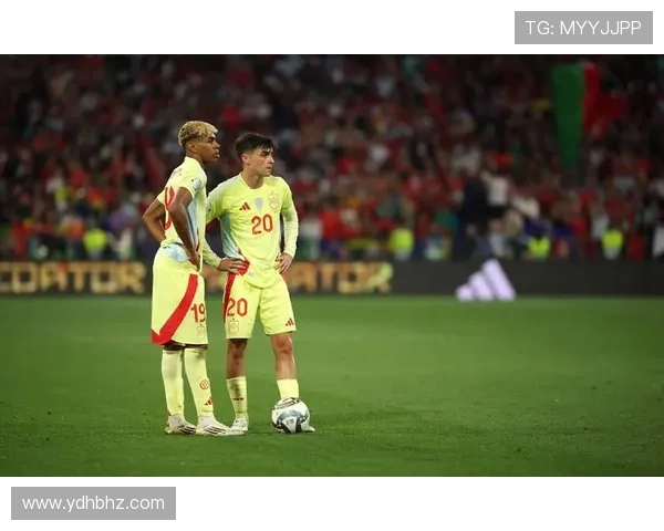 佩德里与伊涅斯塔上限对比:球路掌控与进攻创造力差距在哪 佩德里与伊涅斯塔上限对比:球路掌控与进攻创造力差距在哪